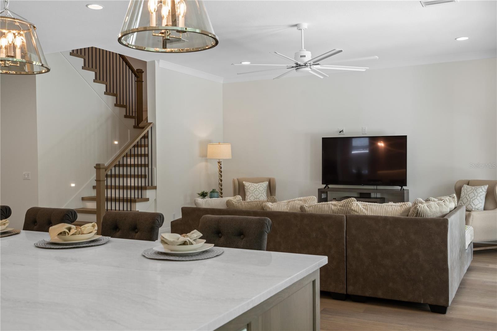 NELRAY SUB - Residential