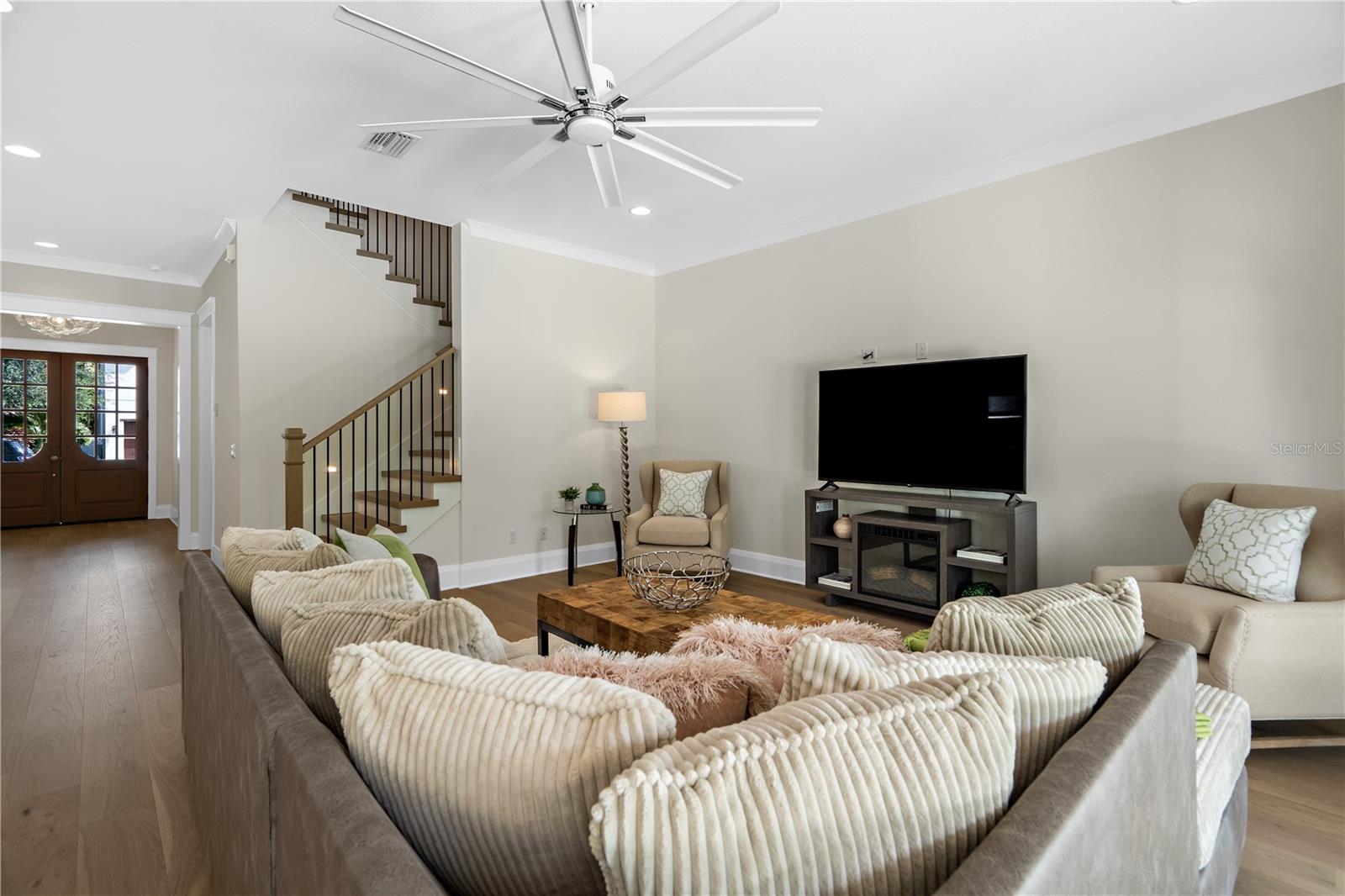 NELRAY SUB - Residential