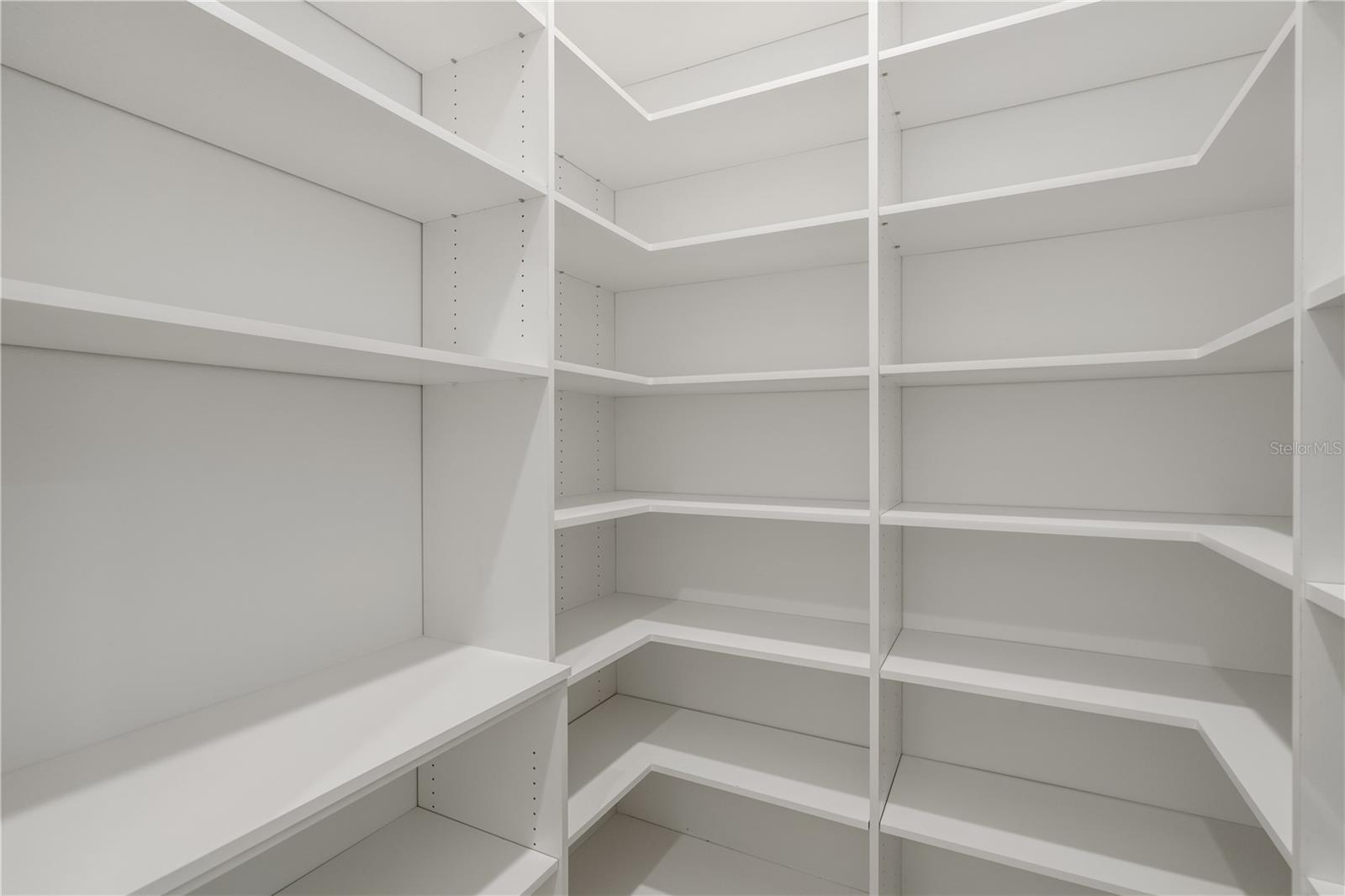 NELRAY SUB - Residential