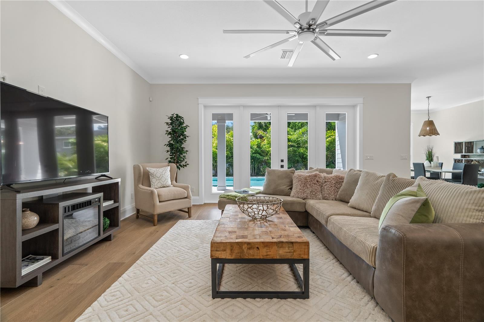 NELRAY SUB - Residential