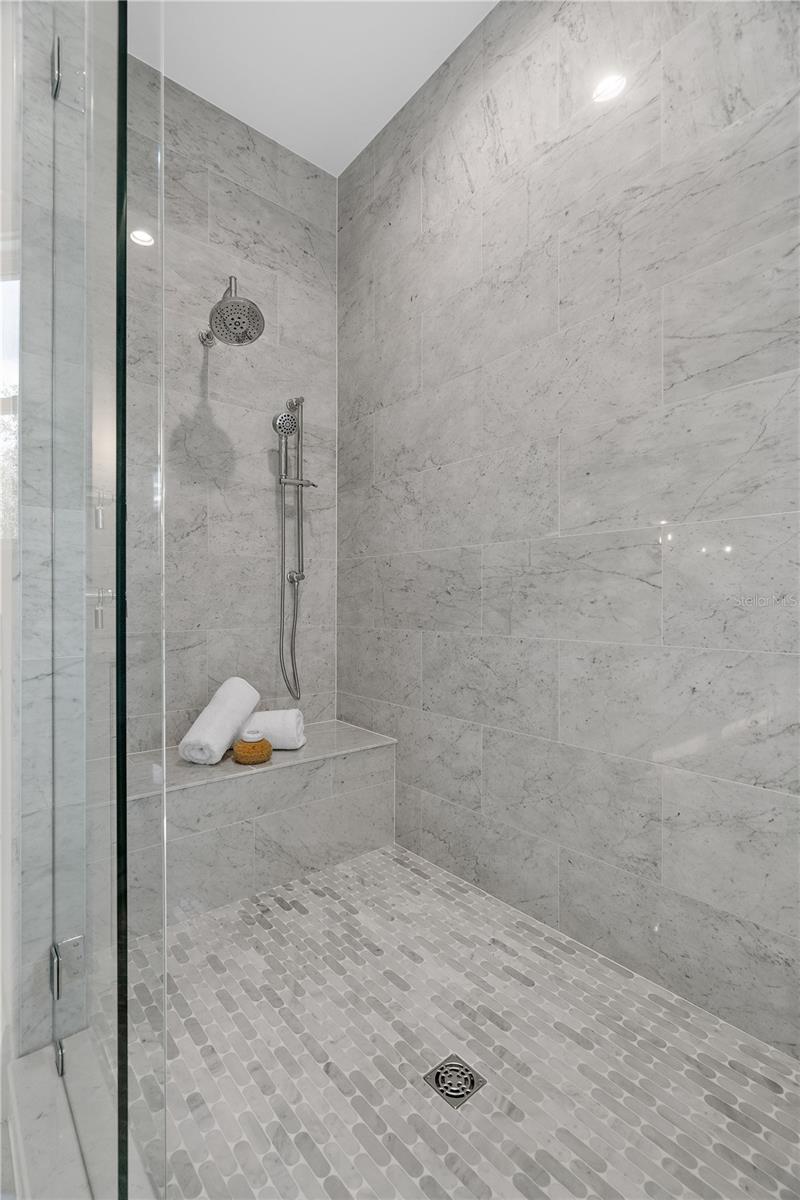 NELRAY SUB - Residential