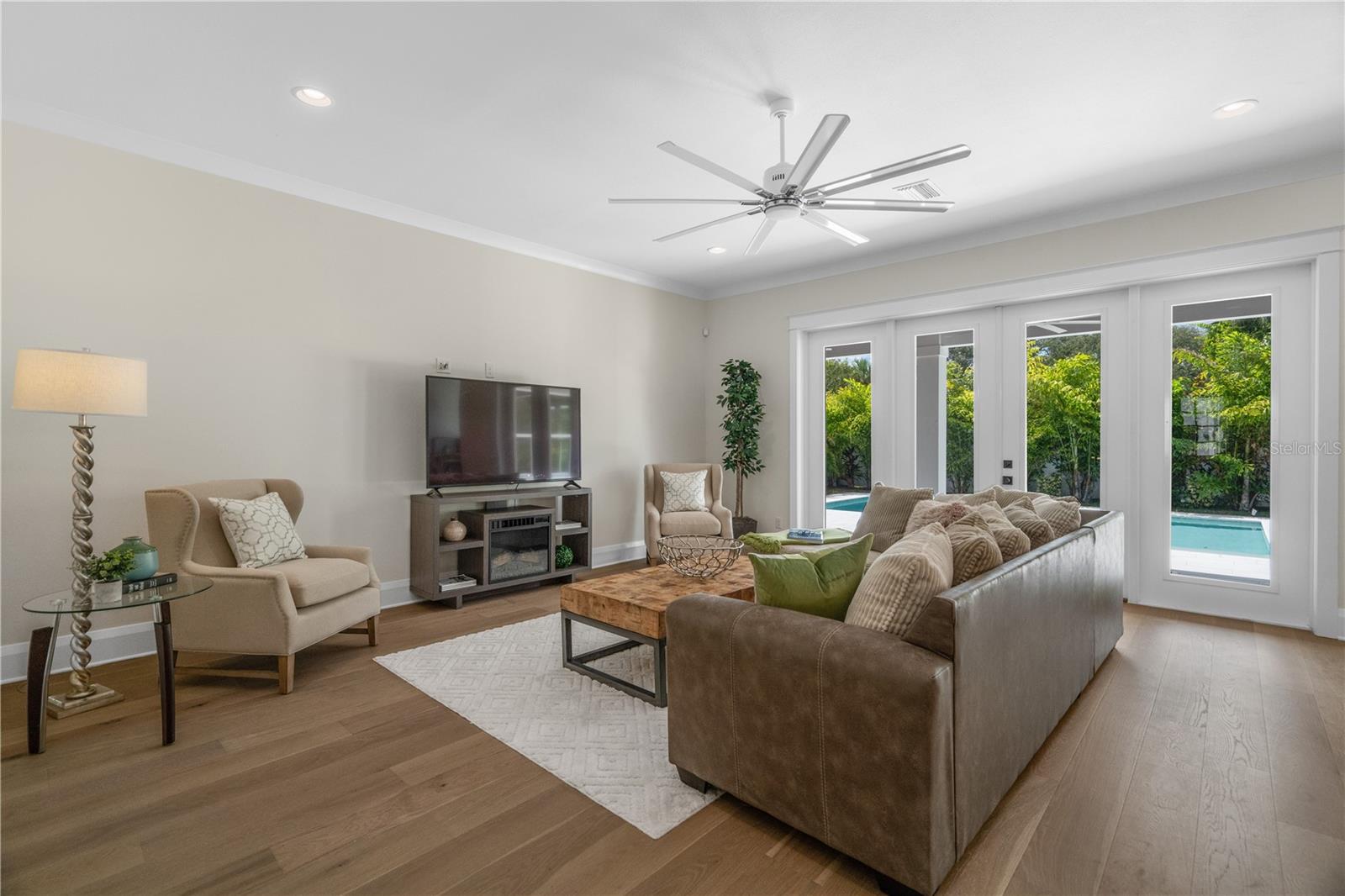 NELRAY SUB - Residential