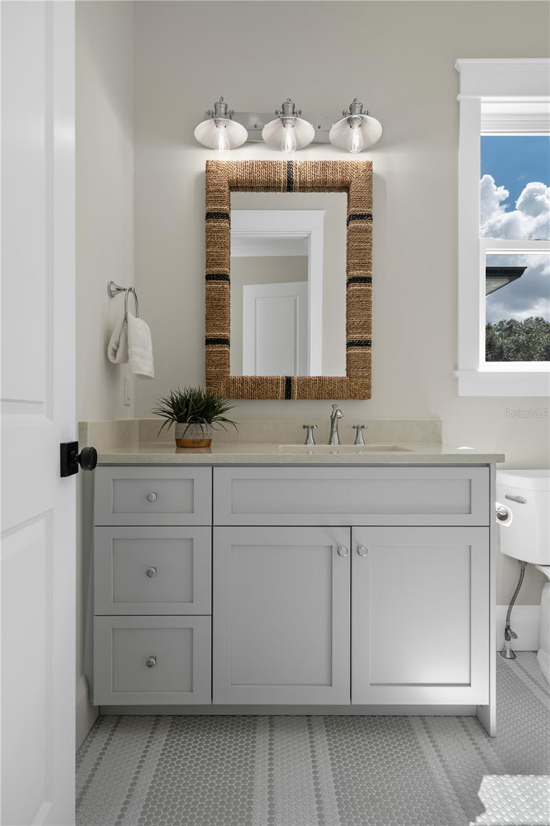 NELRAY SUB - Residential