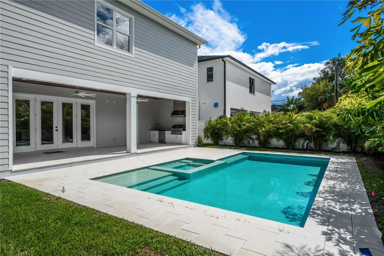 NELRAY SUB - Residential