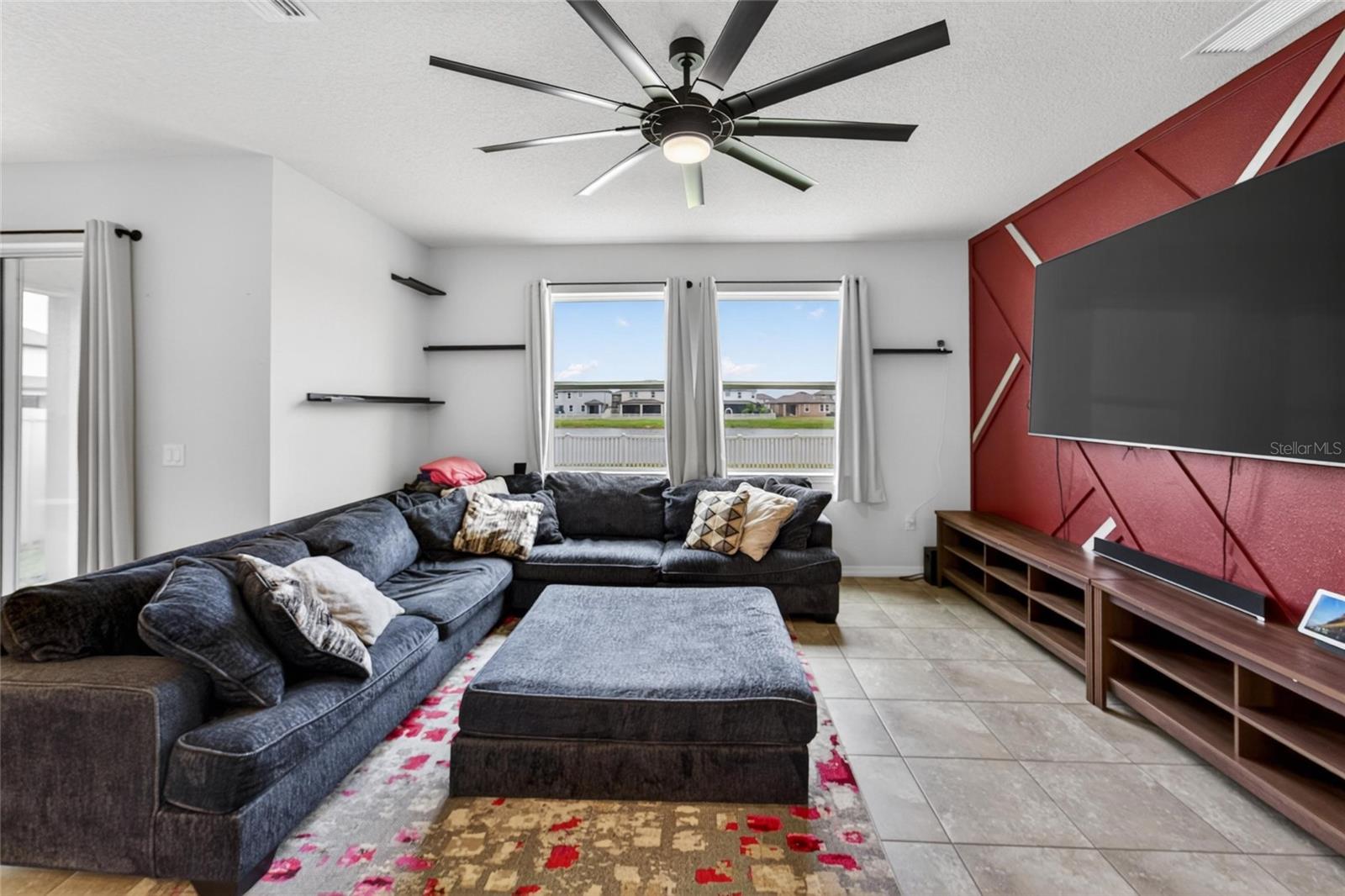 RESERVE/PRADERA-PH 4 - Residential