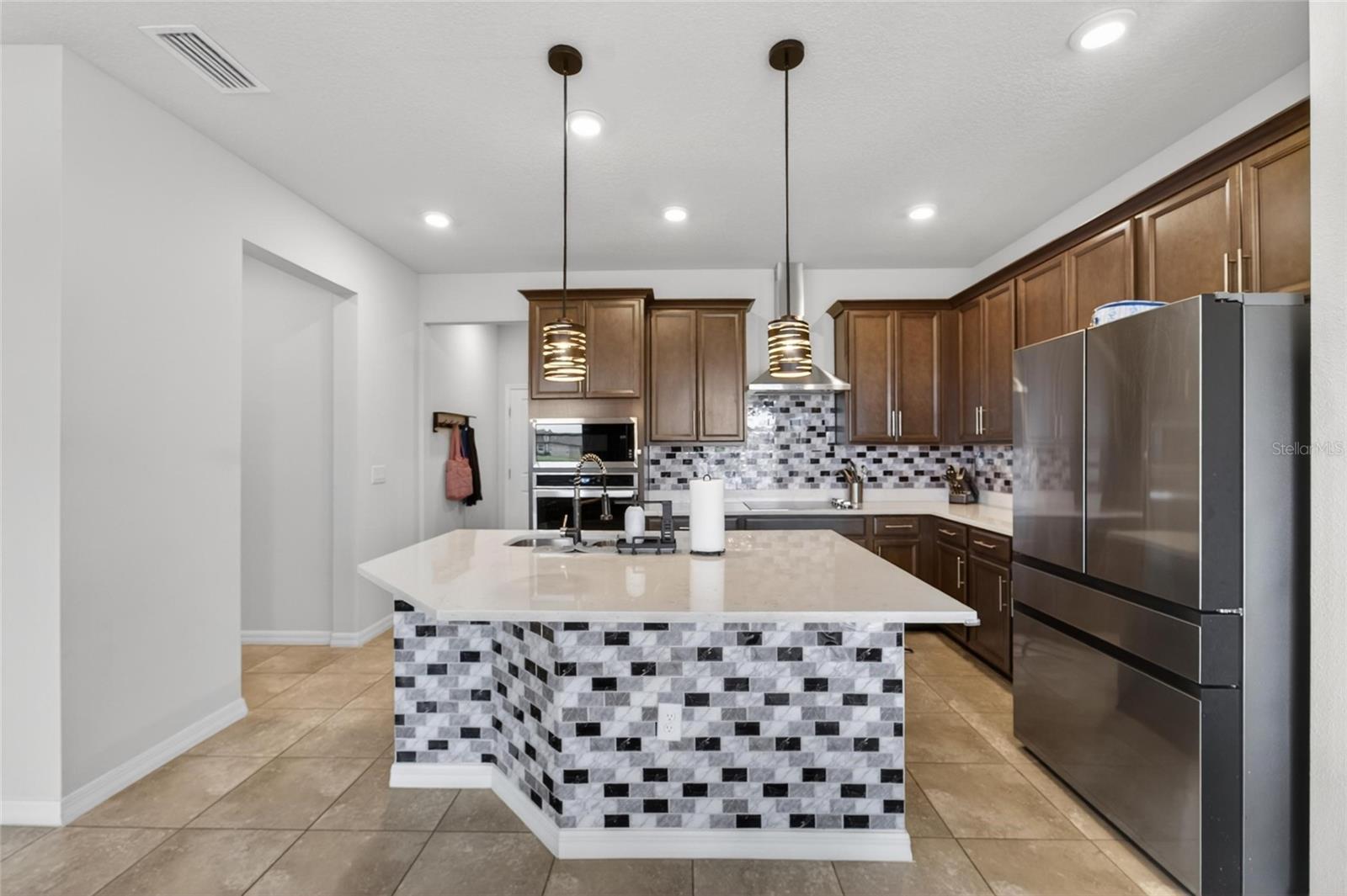 RESERVE/PRADERA-PH 4 - Residential