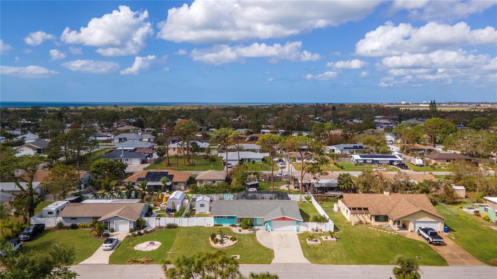 SOUTH VENICE - Residential