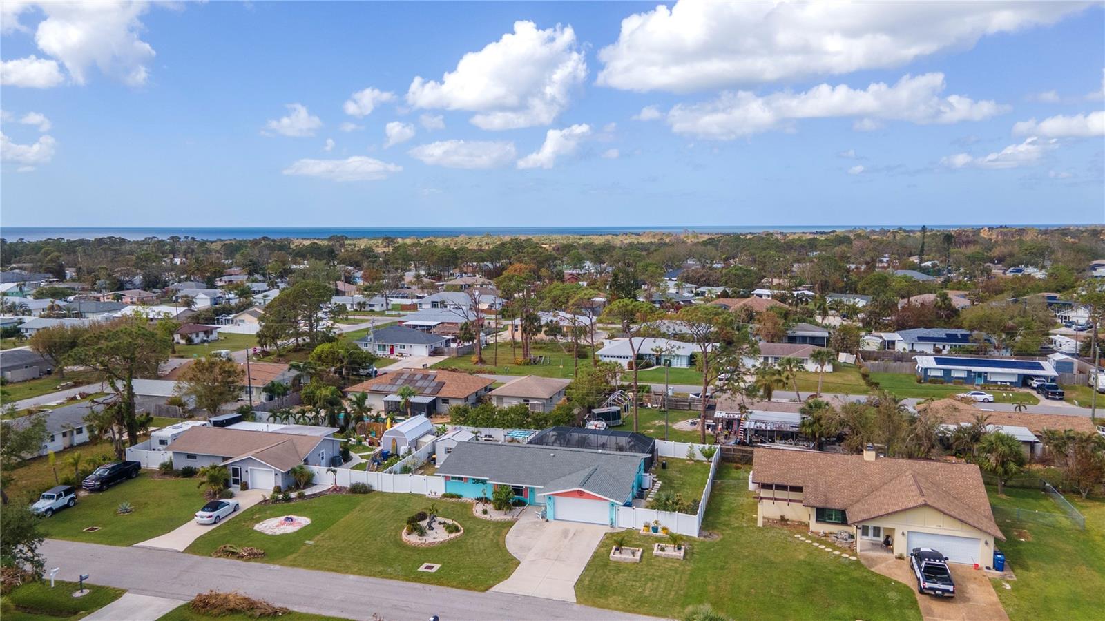 SOUTH VENICE - Residential