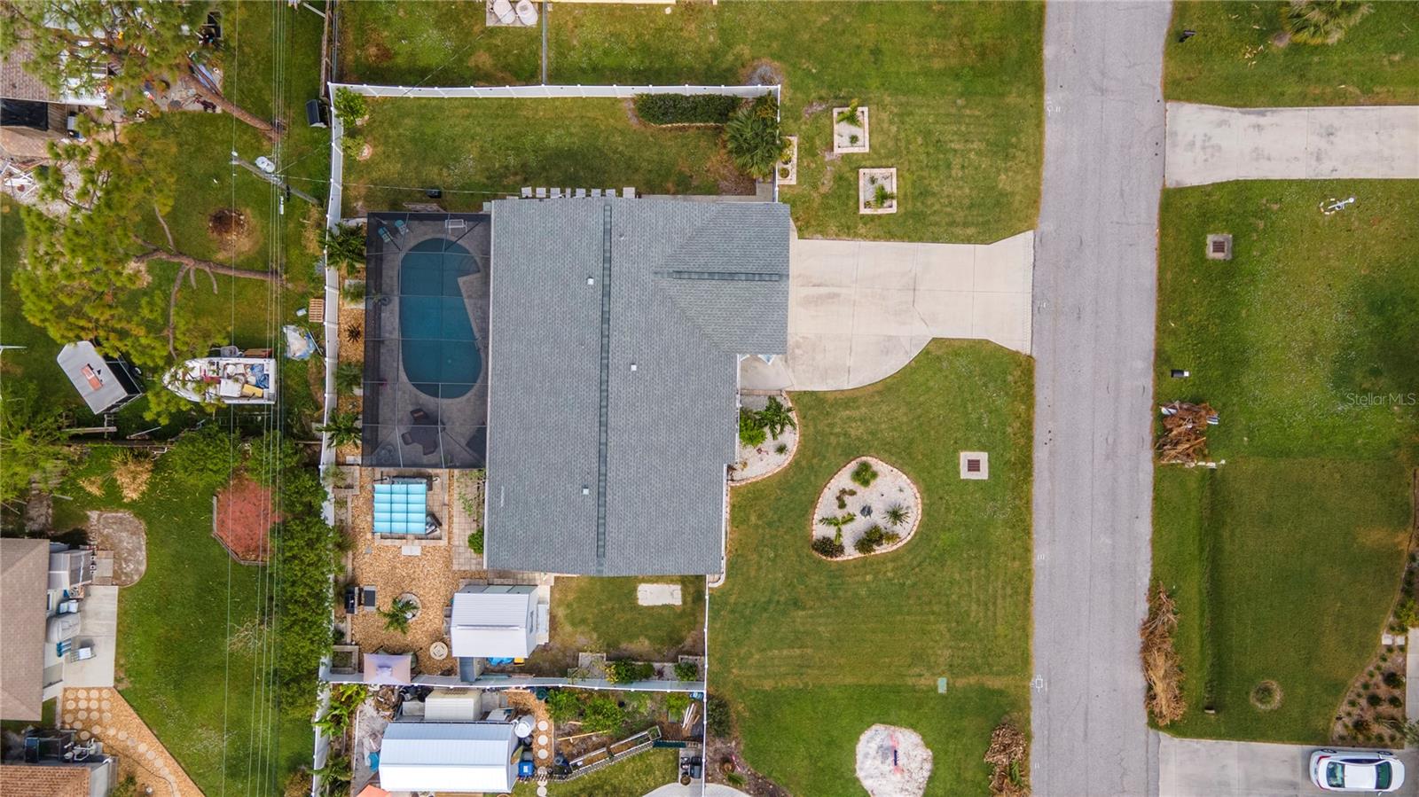 SOUTH VENICE - Residential