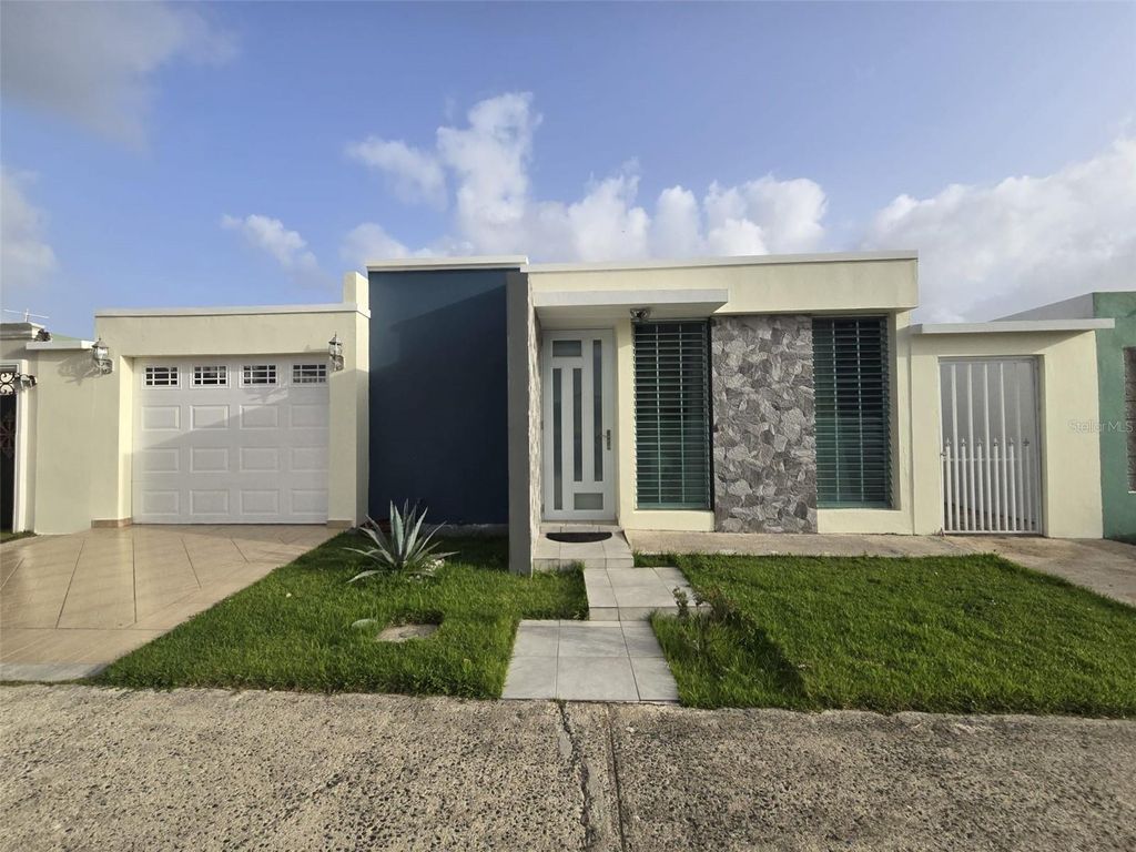 Photo of 17 Calle Amistad, Las Piedras, PR 00771 (MLS # PR9121753)