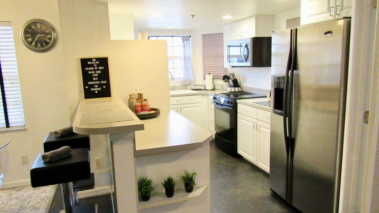 FOUNTAINS AT PARADISE LAKES CONDO - Residential