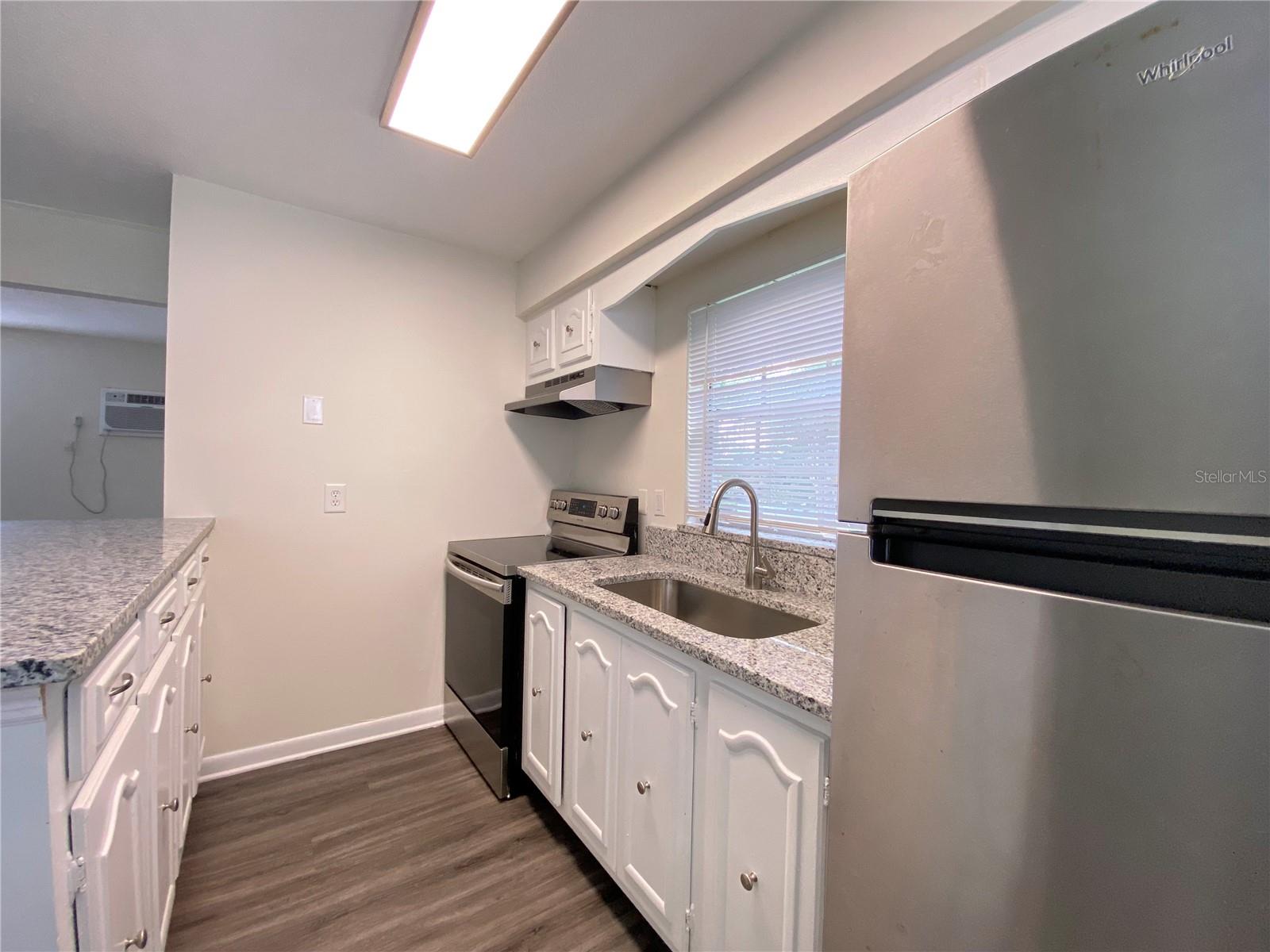 FAIRVIEW SHORES - Residential Lease