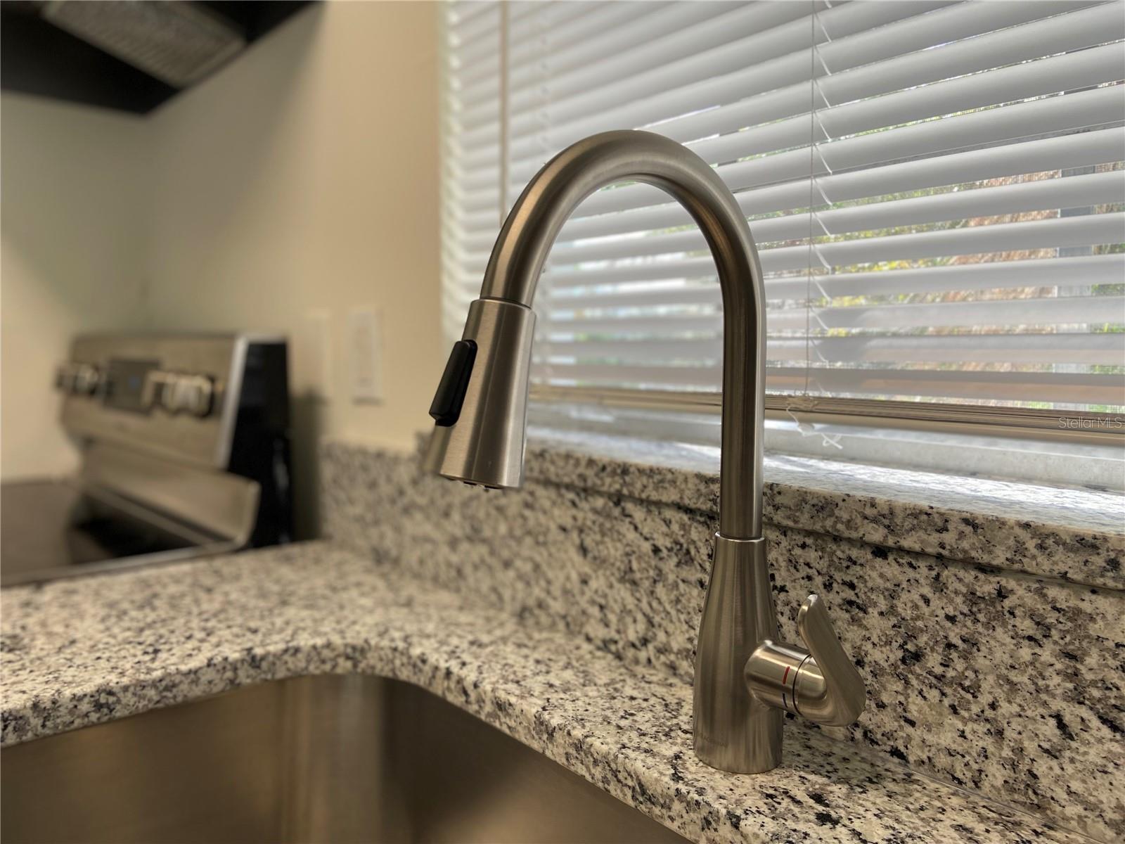 FAIRVIEW SHORES - Residential Lease