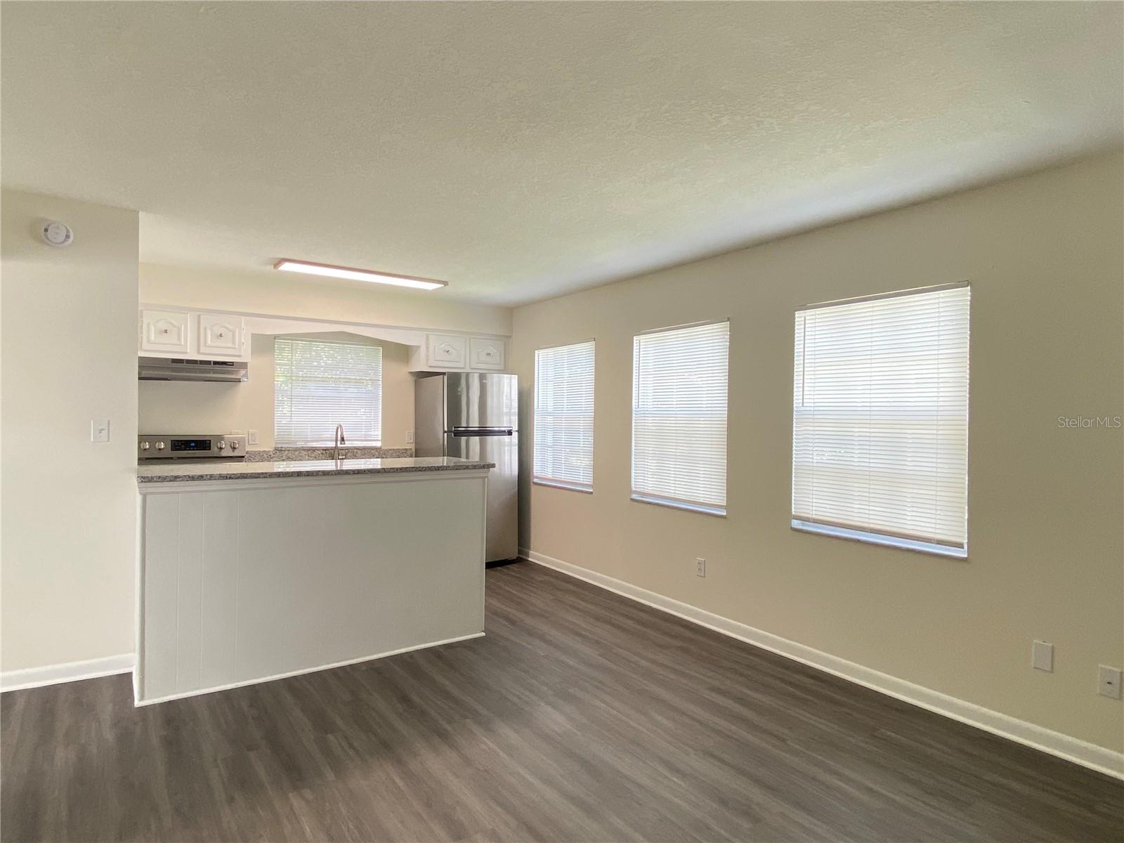 FAIRVIEW SHORES - Residential Lease