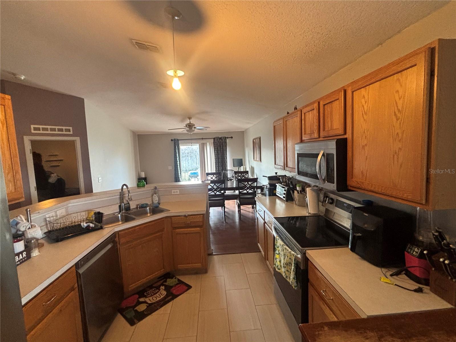 SILVER SPGS SHORES UN 24 - Residential