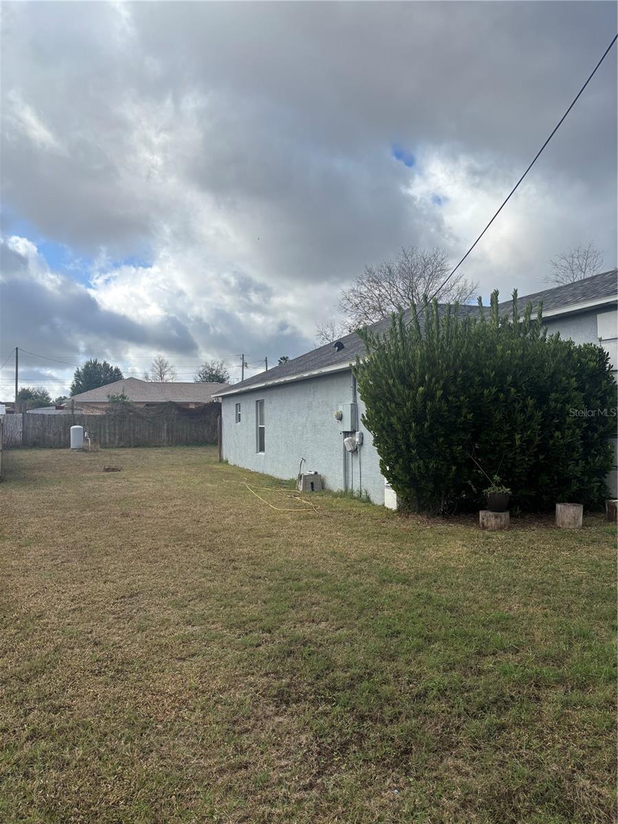 SILVER SPGS SHORES UN 24 - Residential