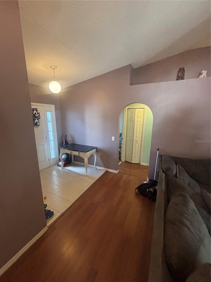 SILVER SPGS SHORES UN 24 - Residential