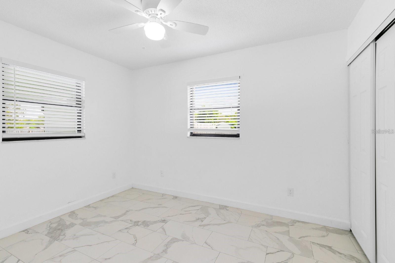 PARK MANOR ESTATES - Residential Lease