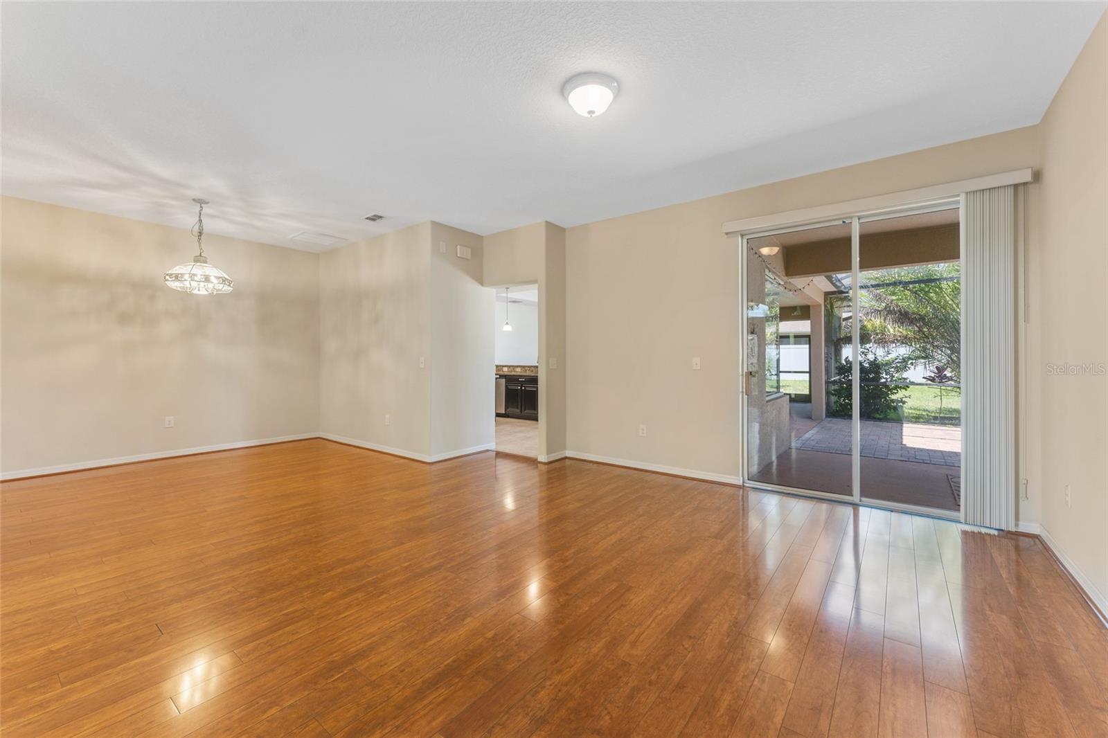 2637 YUKON CLIFF DRIVE