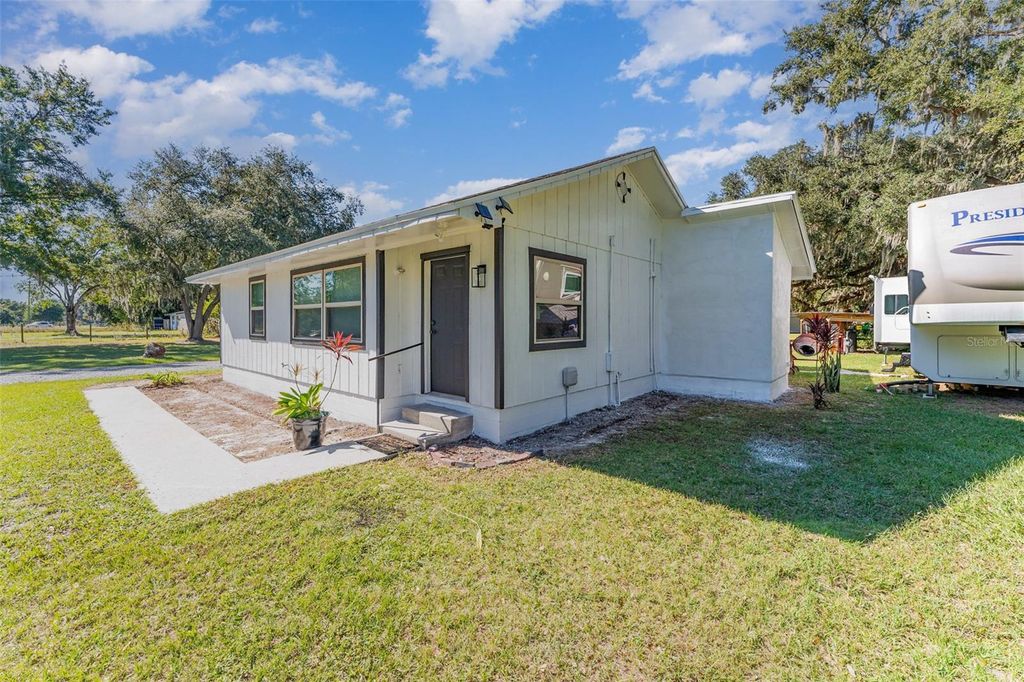 Photo of 8720 State Road 33 N, Lakeland, FL 33809 (MLS # TB8448242)