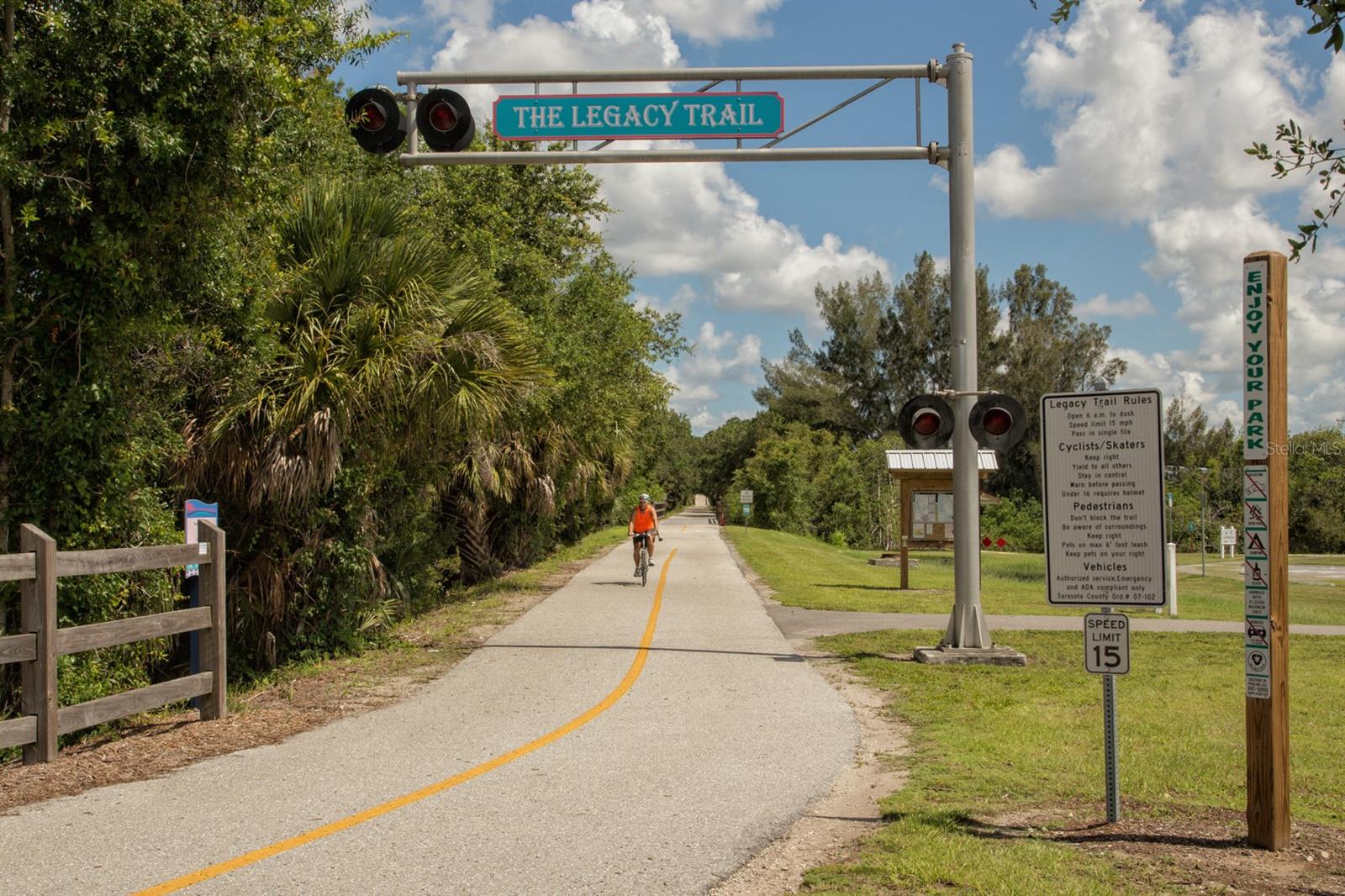 VENICE GARDENS UNIT 34 SEC 2 - Residential