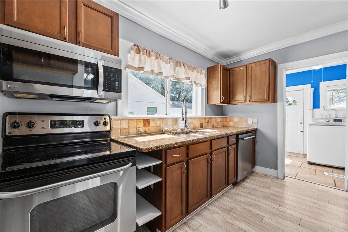 FOREST HILLS SUB - Residential