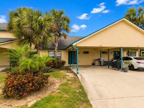 Photo of 616 Yardarm Drive #8, Apollo Beach, FL 33572 (MLS # TB8516195)