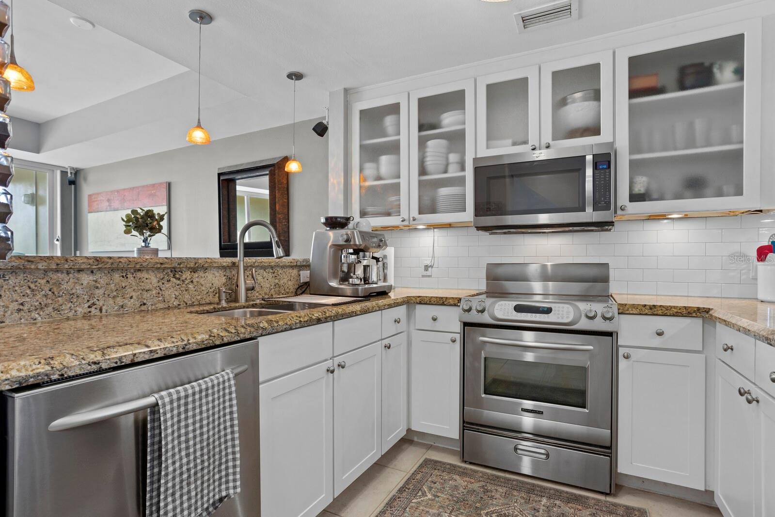 BAHIA BEACH TWNHMS PH 1A - Residential