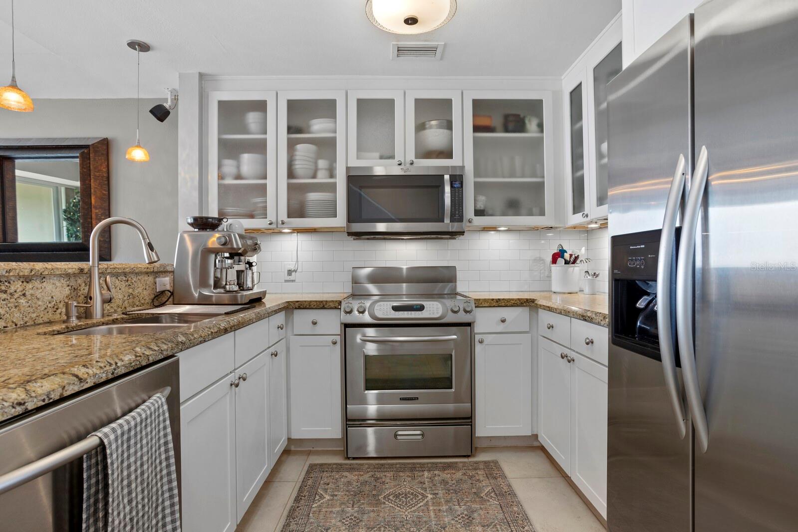 BAHIA BEACH TWNHMS PH 1A - Residential