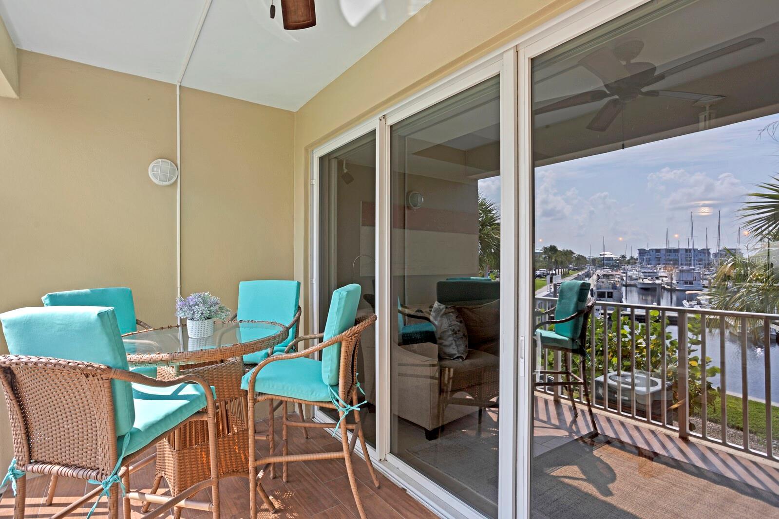 BAHIA BEACH TWNHMS PH 1A - Residential