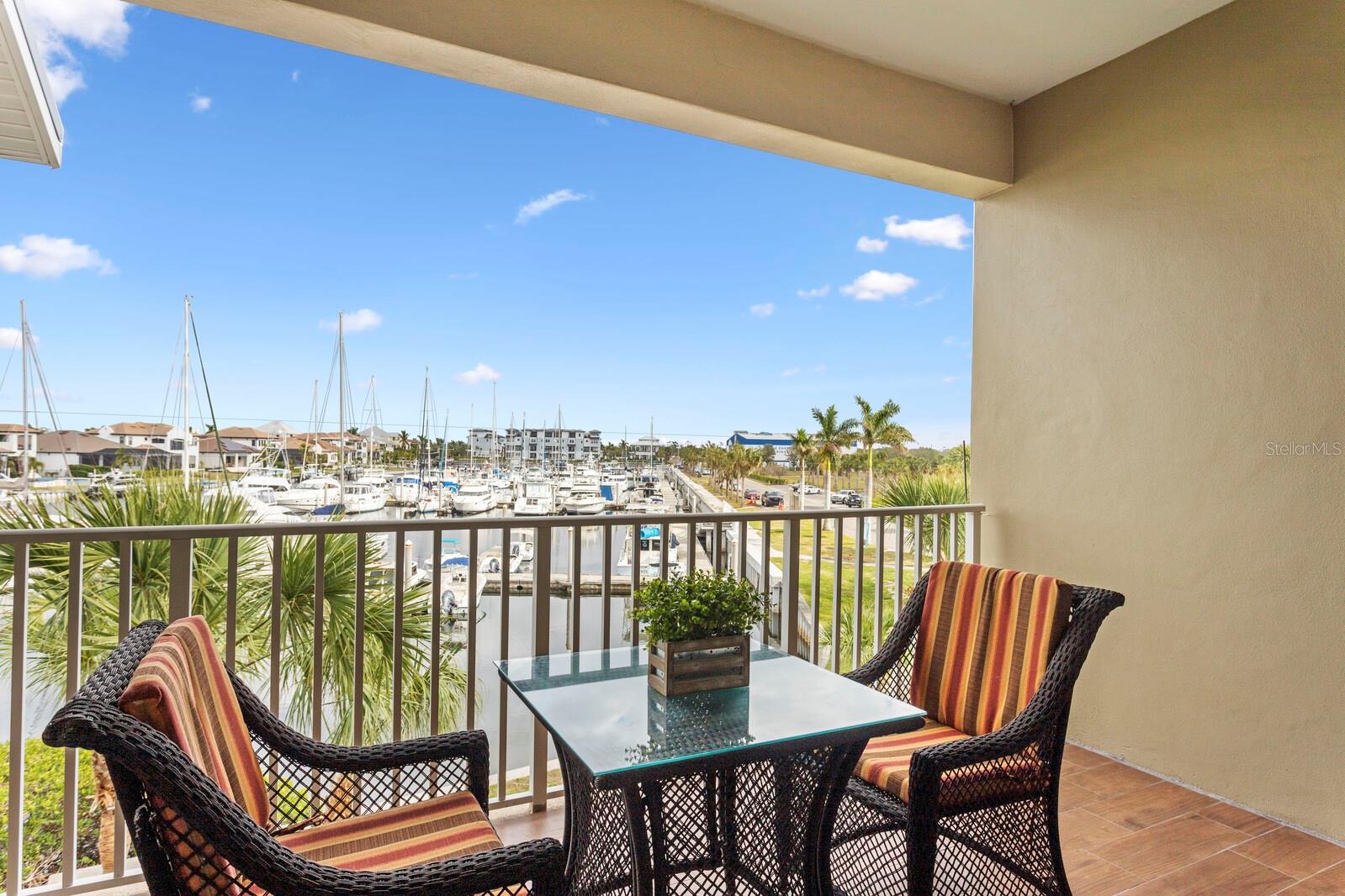 BAHIA BEACH TWNHMS PH 1A - Residential