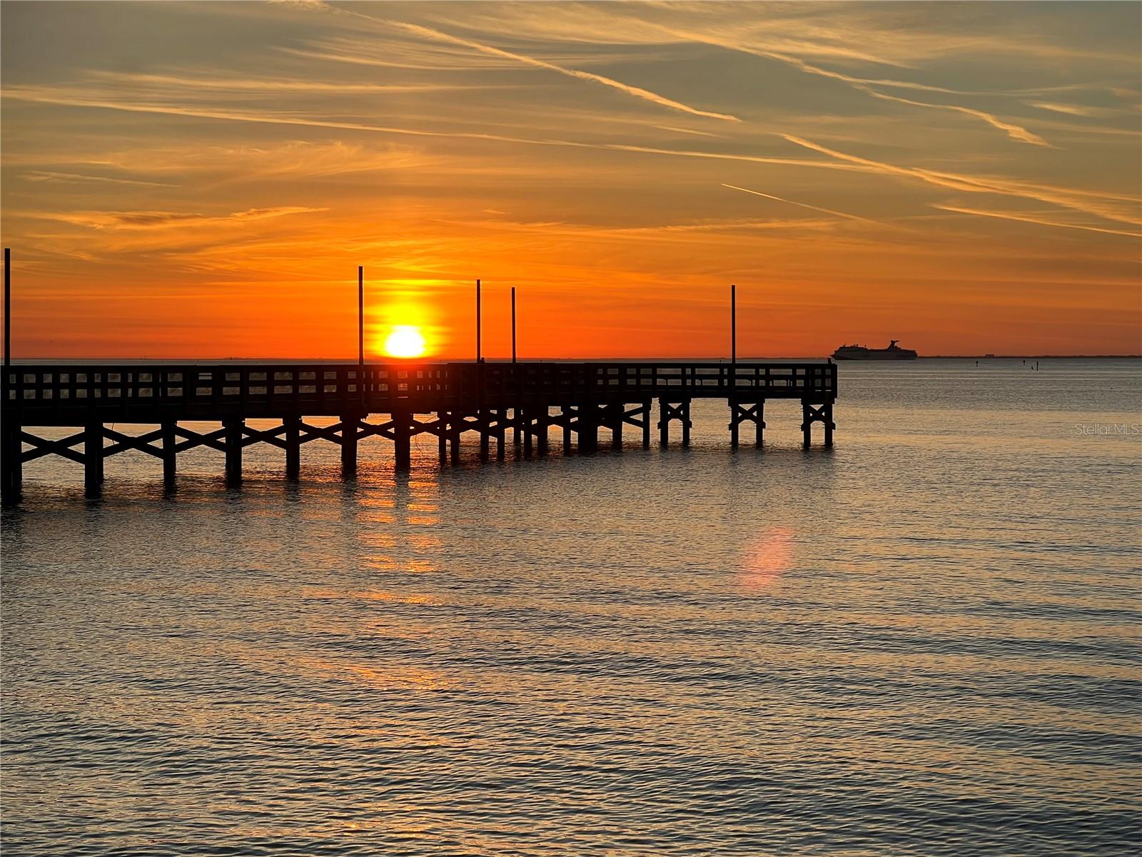 BAHIA BEACH TWNHMS PH 1A - Residential