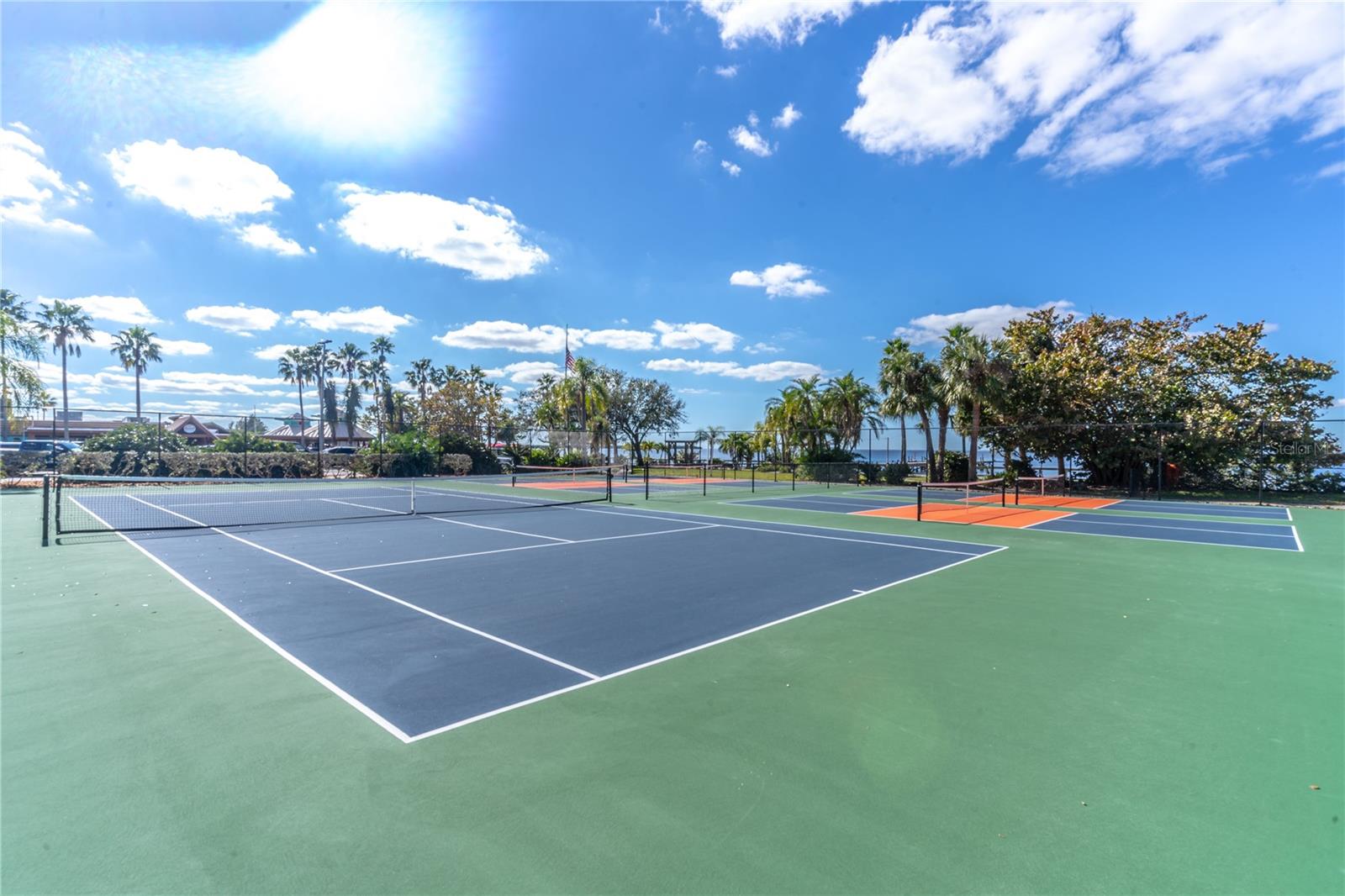 BAHIA BEACH TWNHMS PH 1A - Residential