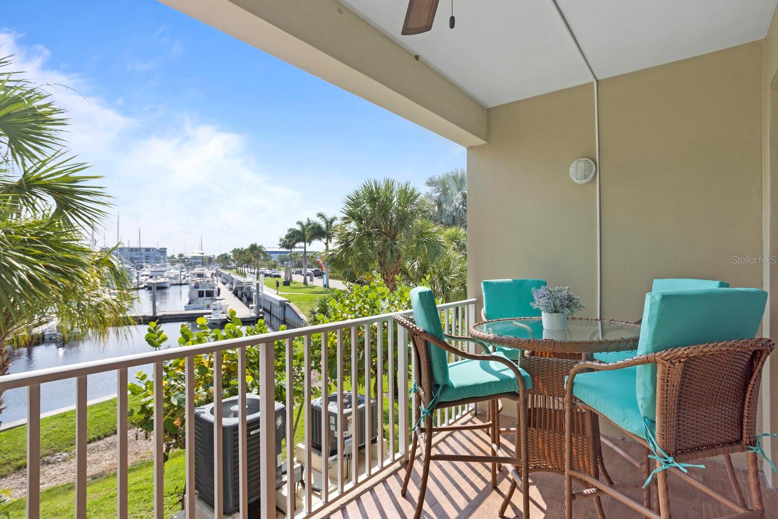 BAHIA BEACH TWNHMS PH 1A - Residential