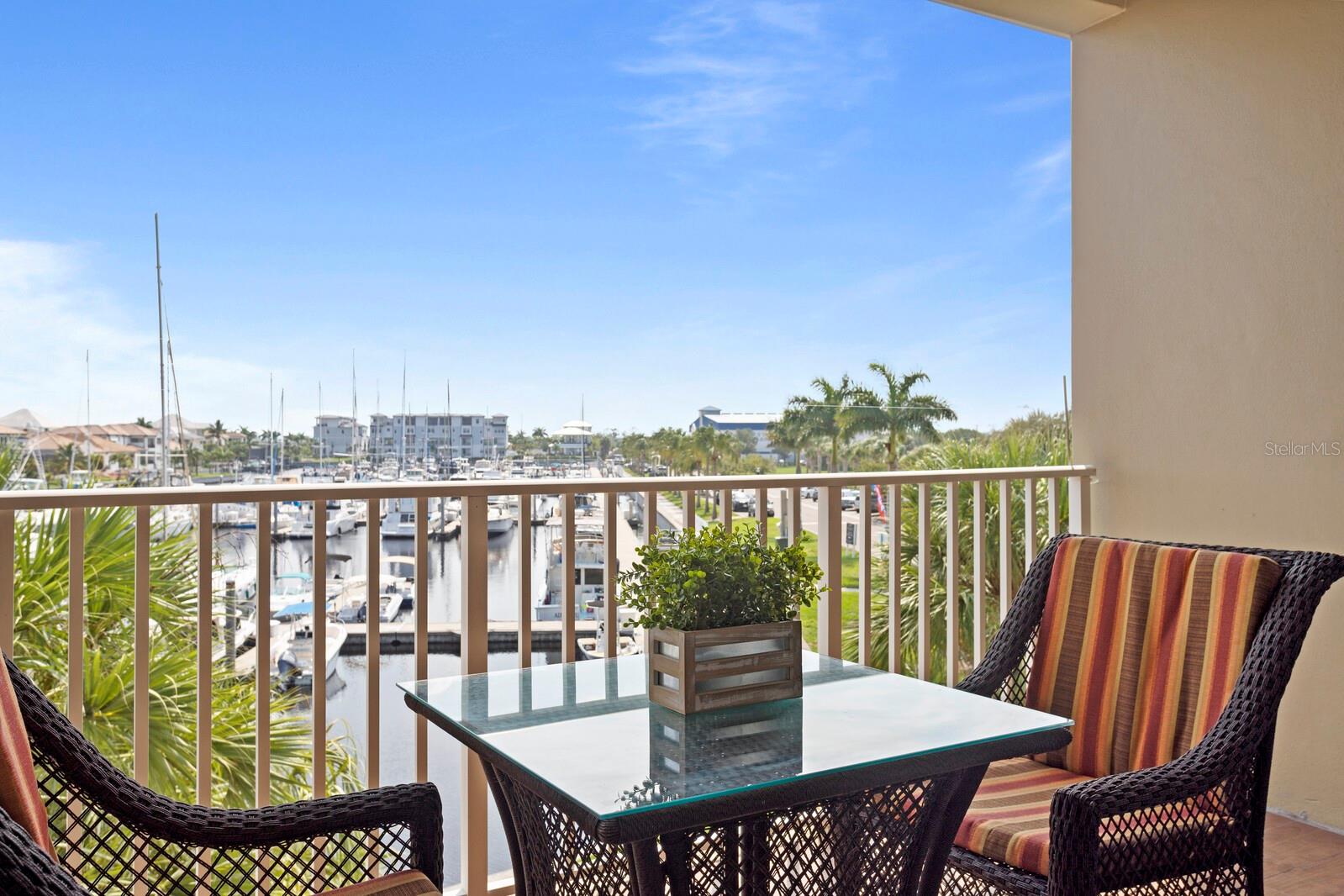 BAHIA BEACH TWNHMS PH 1A - Residential