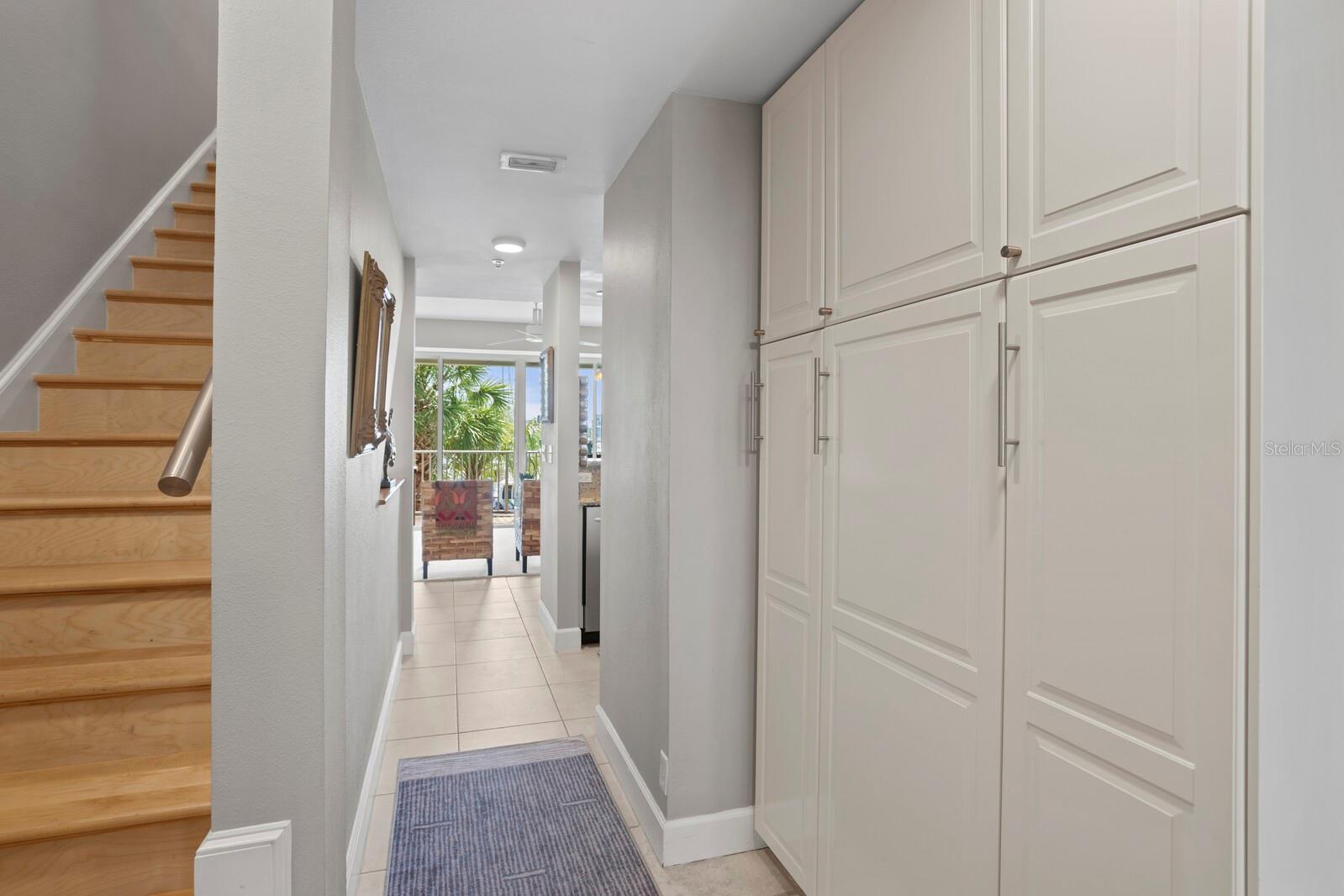 BAHIA BEACH TWNHMS PH 1A - Residential