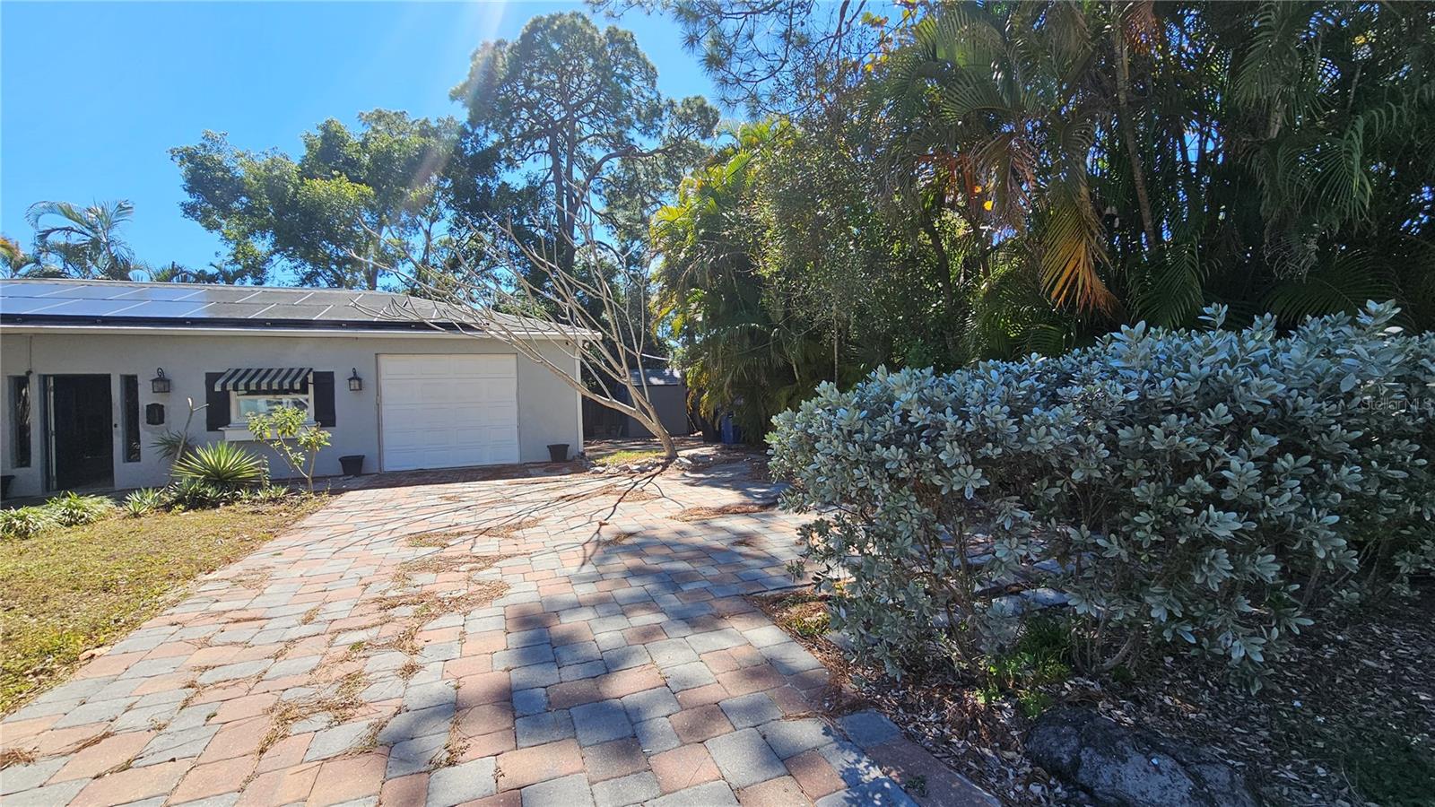 HARCOURT - Residential