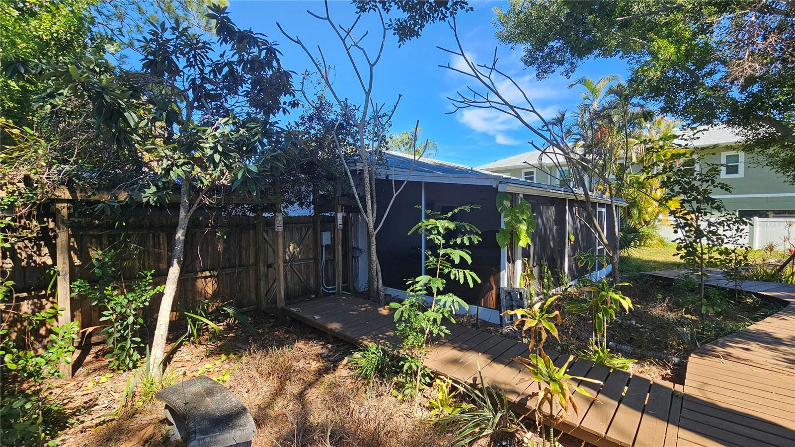 HARCOURT - Residential