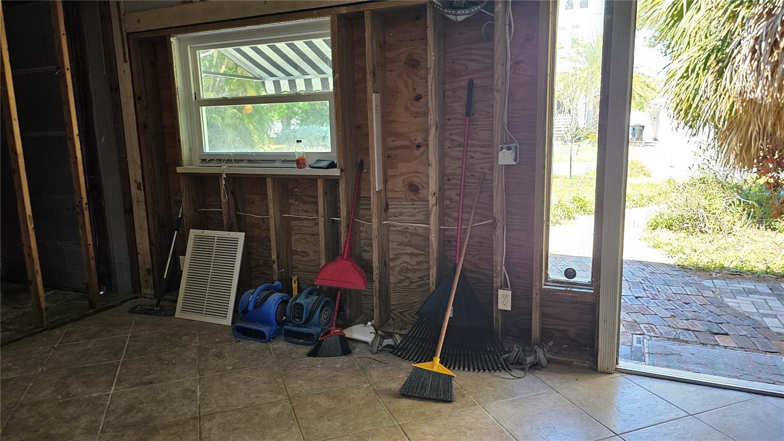 HARCOURT - Residential