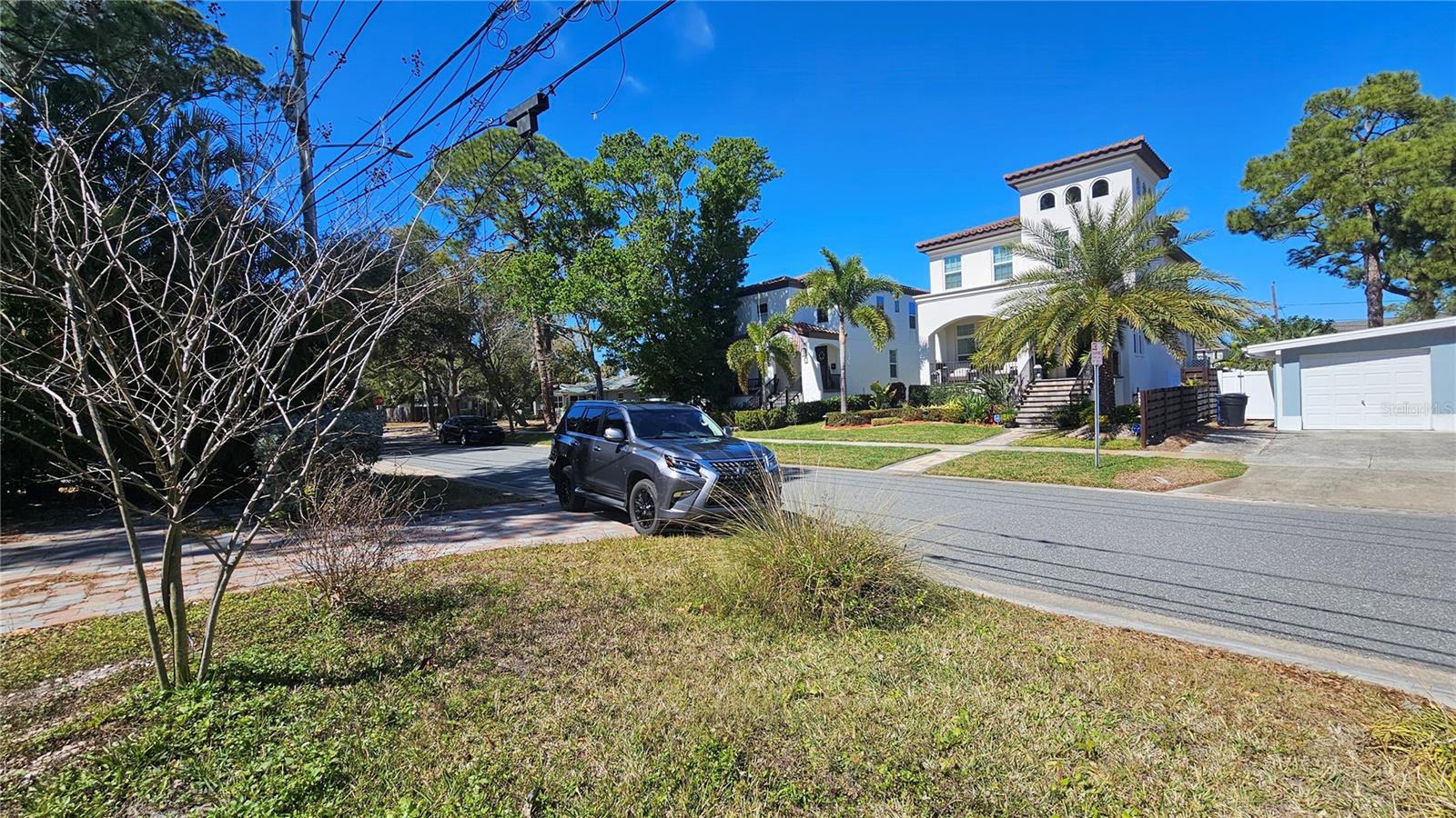 HARCOURT - Residential