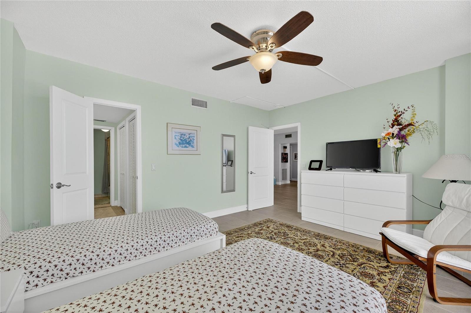 BRIDGETON NORTH CONDO - Residential Lease