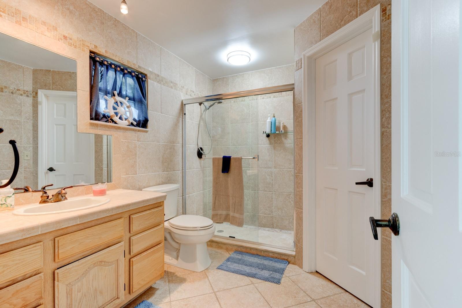 HOUGH PAXTON & WILSON LT 01 - Residential