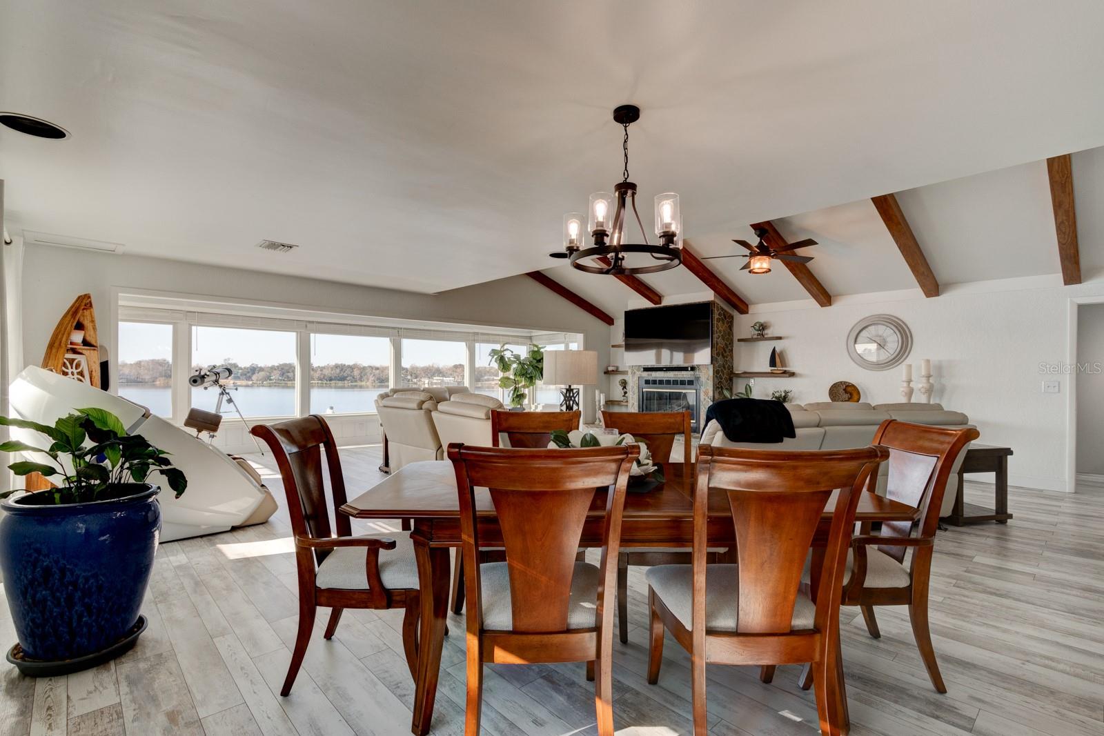 HOUGH PAXTON & WILSON LT 01 - Residential