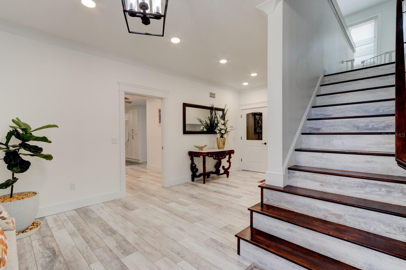 HOUGH PAXTON & WILSON LT 01 - Residential