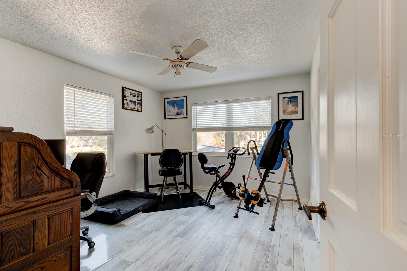 HOUGH PAXTON & WILSON LT 01 - Residential