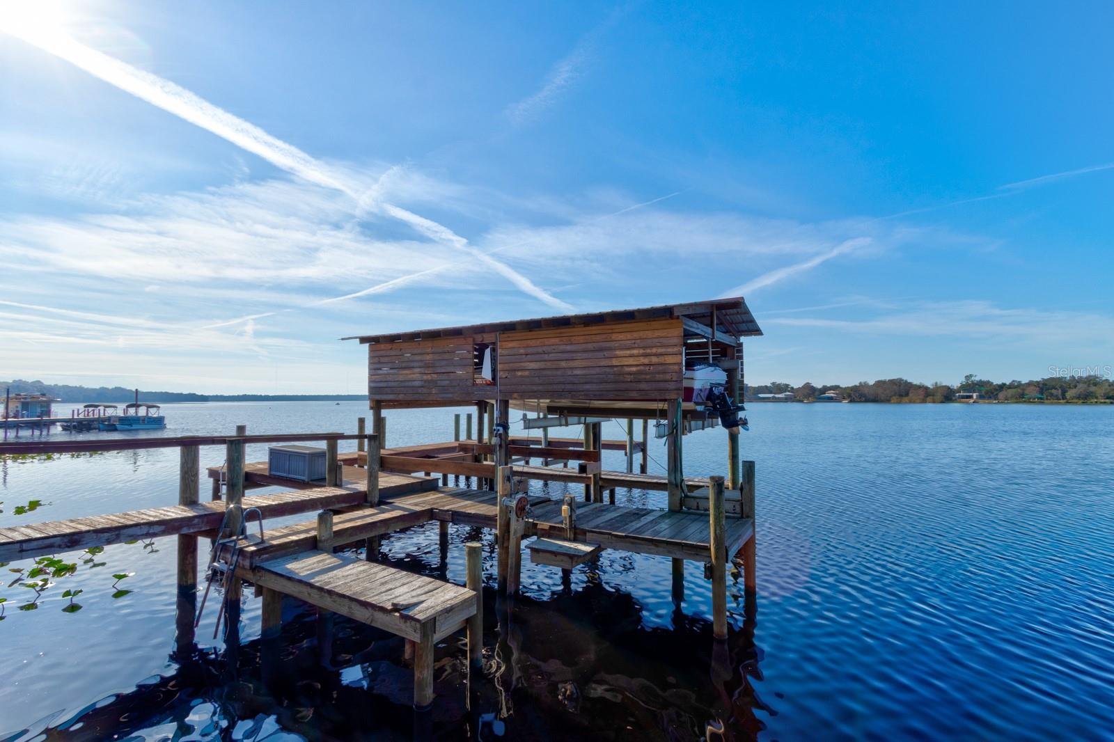 HOUGH PAXTON & WILSON LT 01 - Residential