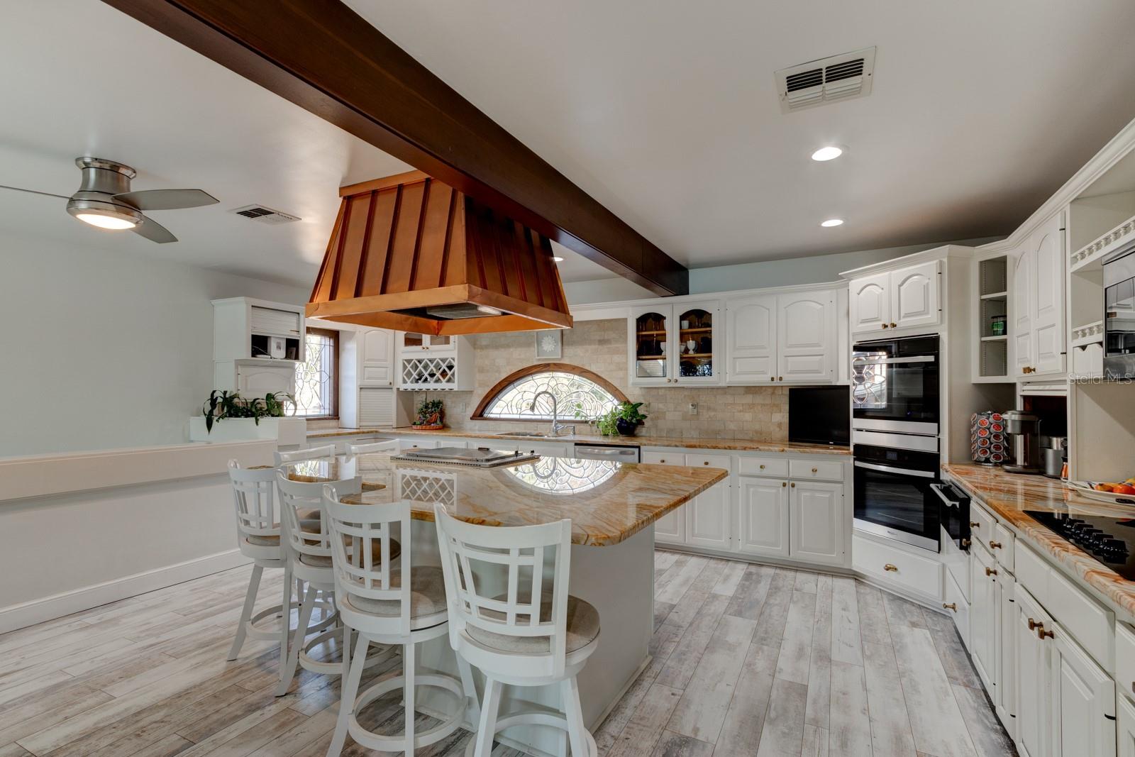 HOUGH PAXTON & WILSON LT 01 - Residential