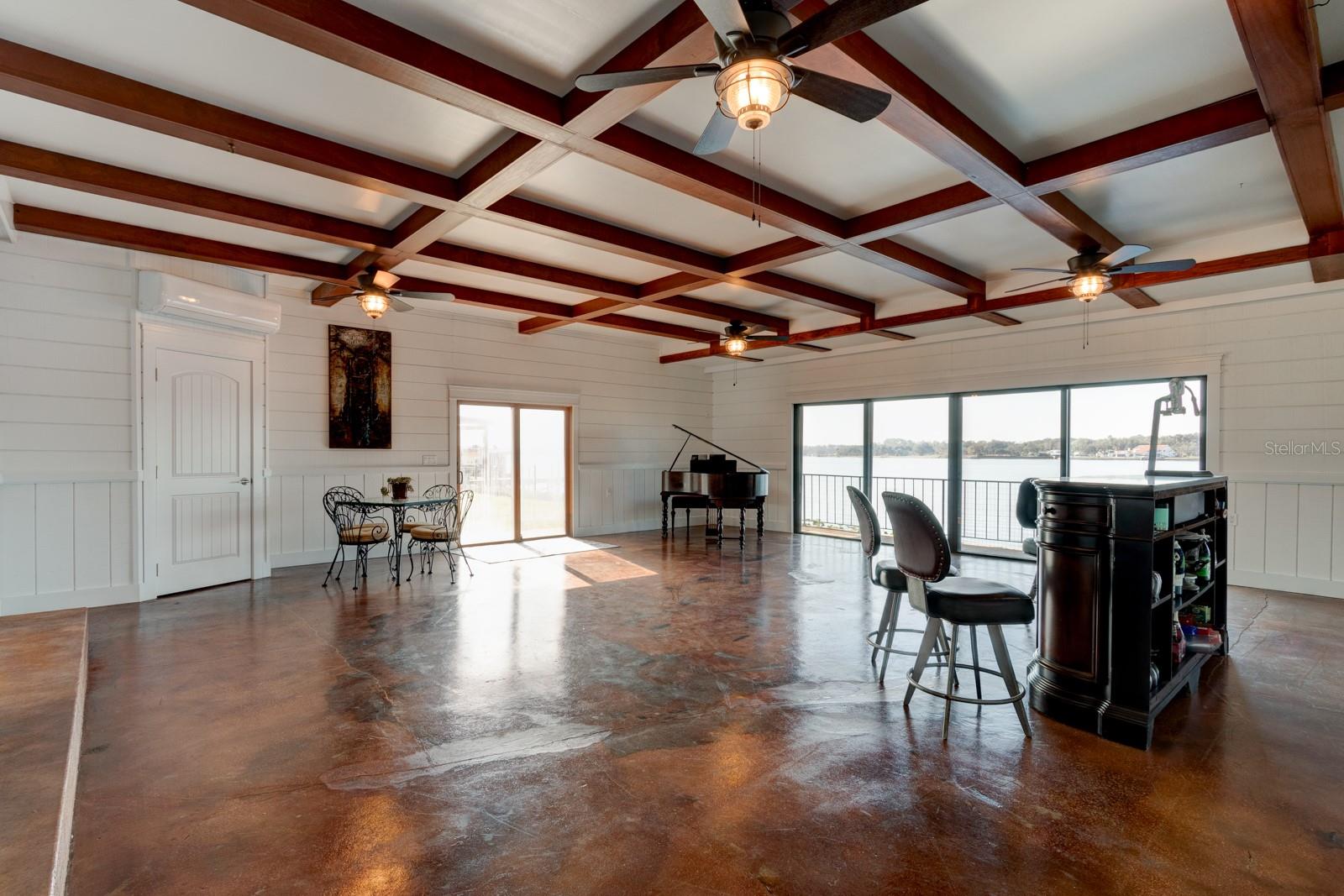 HOUGH PAXTON & WILSON LT 01 - Residential