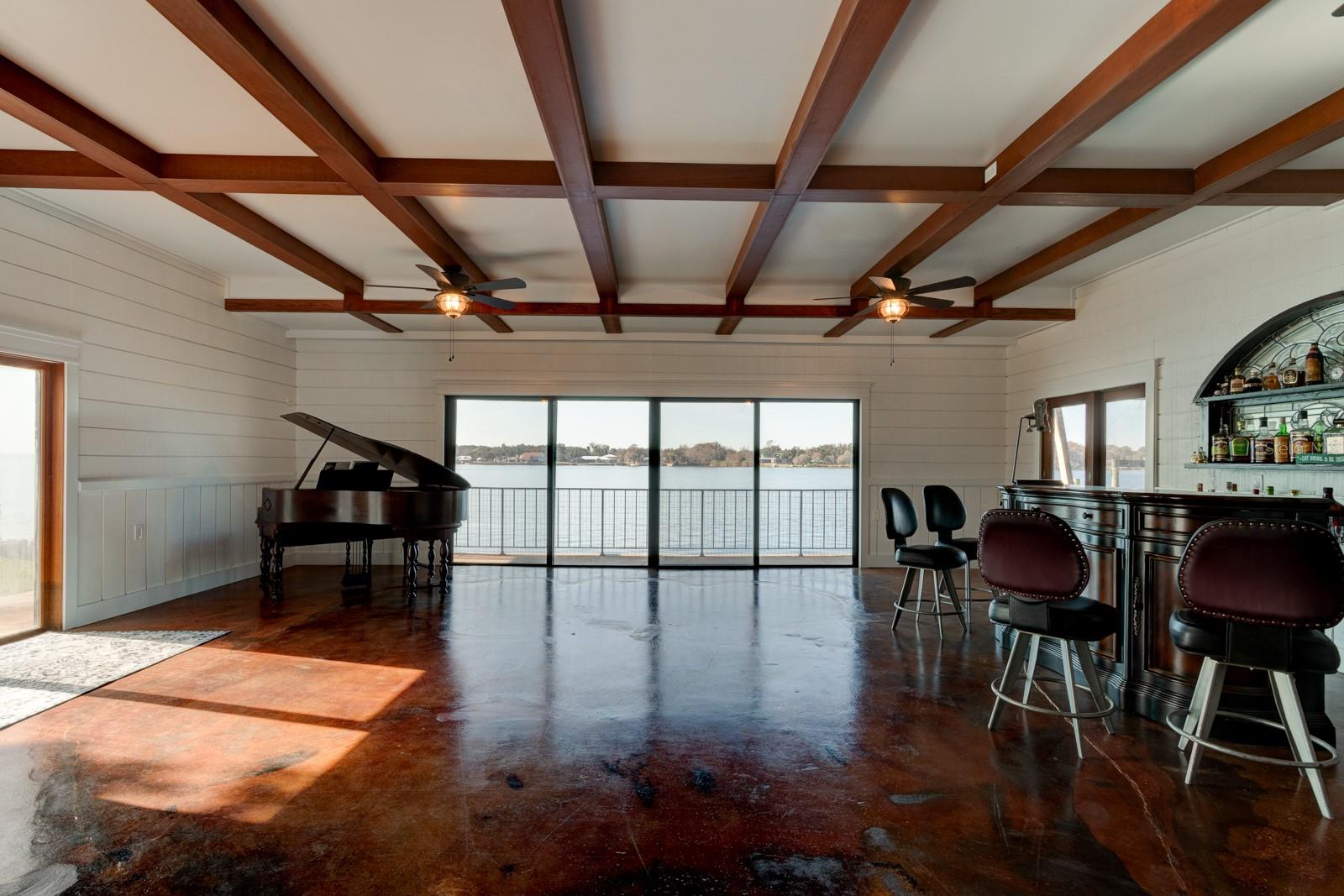 HOUGH PAXTON & WILSON LT 01 - Residential