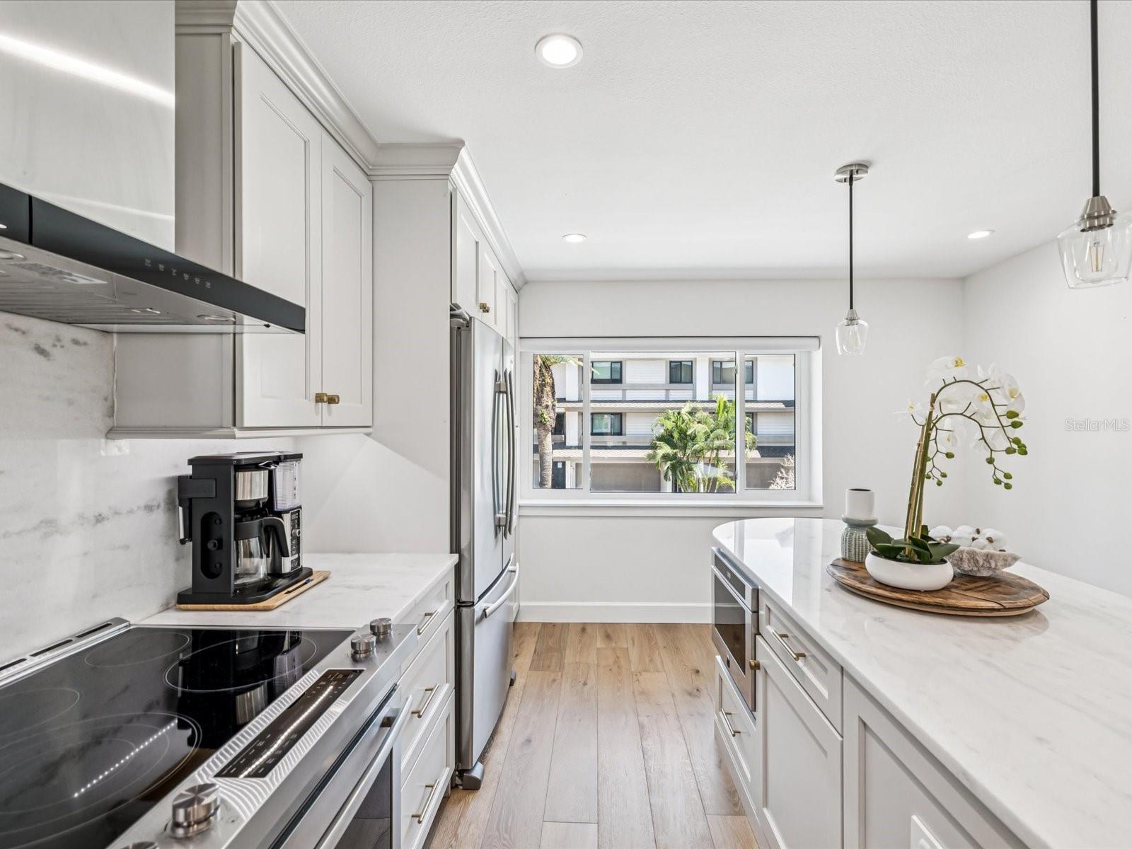 MARINA DEL REY AT SAND KEY - Residential